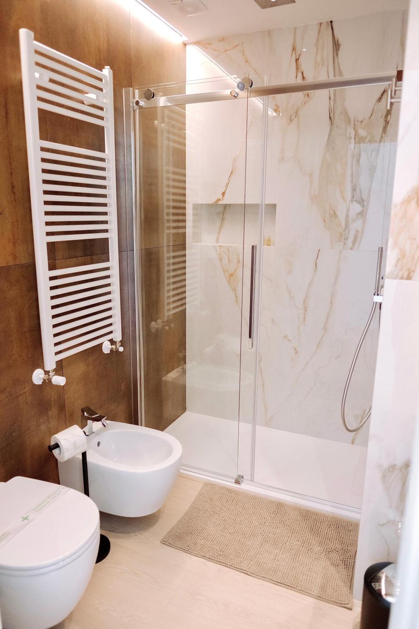 18Zero2 Luxury Rooms Bari Exteriér fotografie